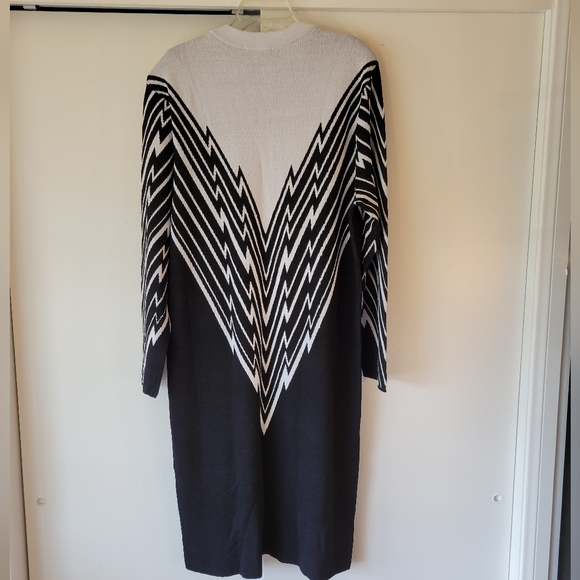 NWOT Ashro bodycon sweater dress - Picture 5 of 7